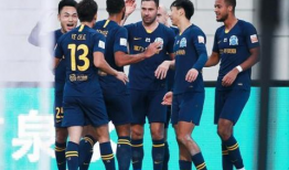 青岛球员爆料新闻视频最新,揭秘幕后真相，足球圈风云再起