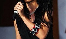 蔡卓妍微博爆料最新消息,最新动态引发网友热议！”